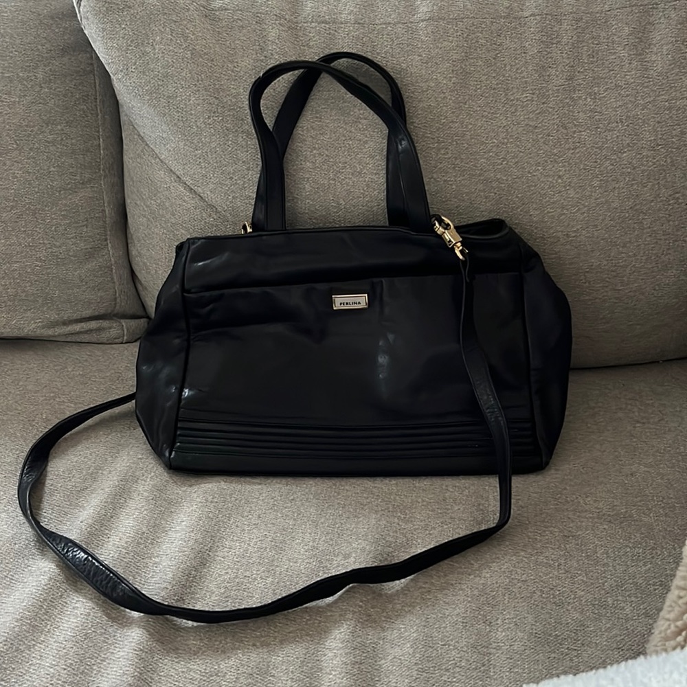 Perlina black leather purse